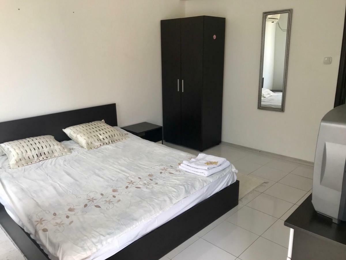 Helga Apartment Obzor Kültér fotó